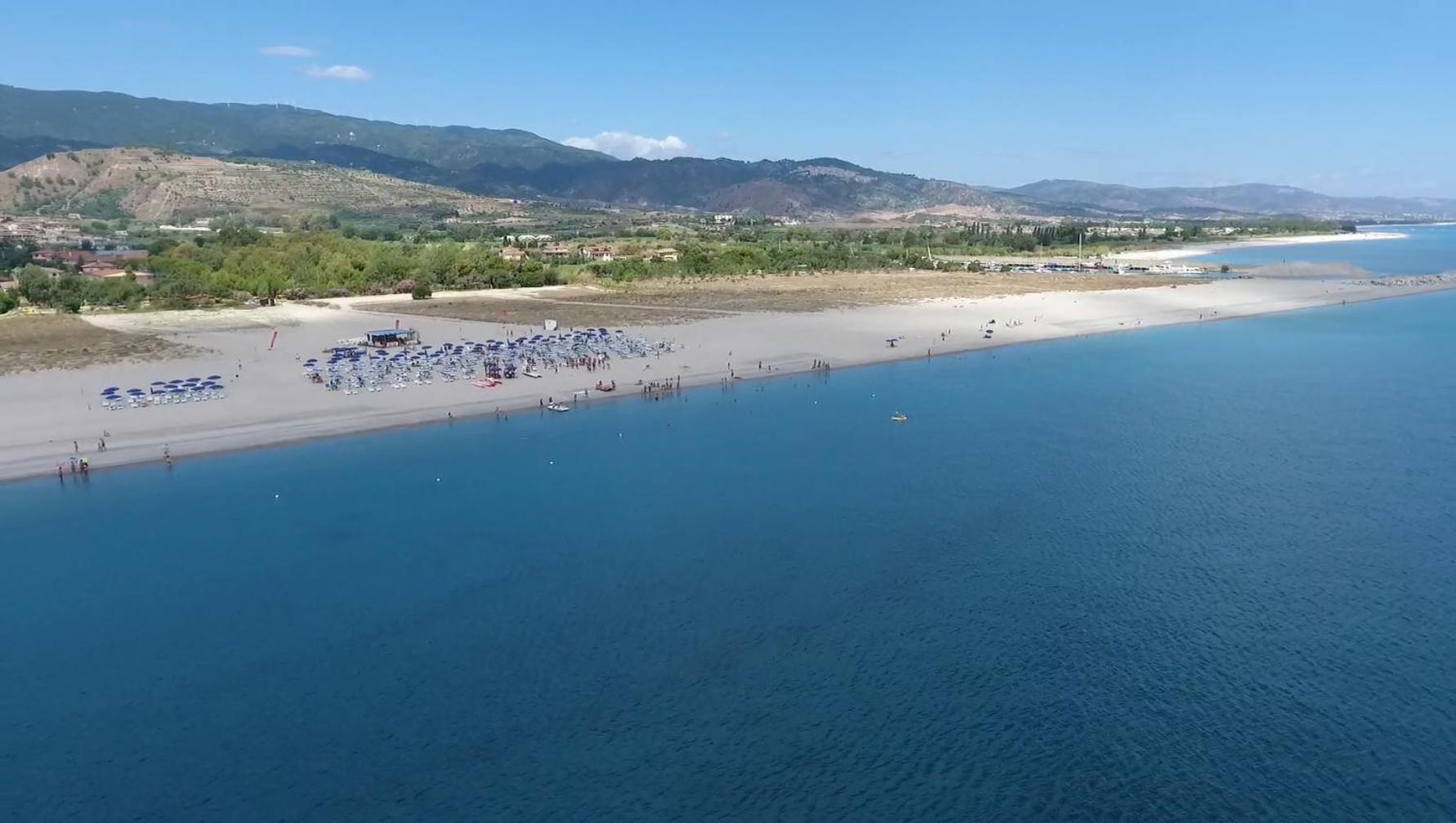 Club Esse Aquilia Beach Village Badolato Marina Esterno foto