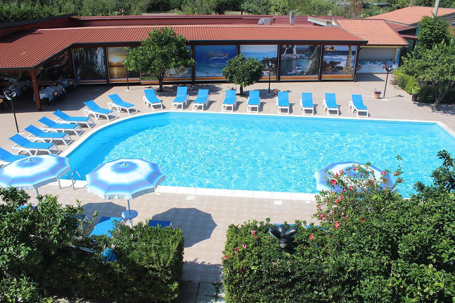 Club Esse Aquilia Beach Village Badolato Marina Esterno foto